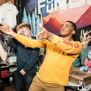 Meet your Posher, Ronald